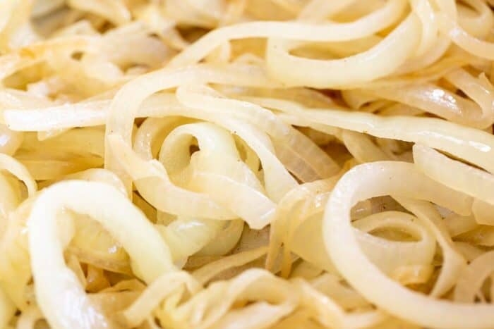 Caramelized Onions, Yellow Sliced 2 lb 3.2 oz